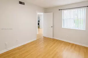11216 SW 12th St, Pembroke Pines, FL 33025 - Photo 8