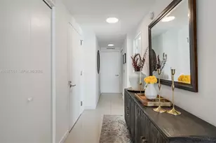 460 NE 28th St, Miami, FL 33137 - Photo 14
