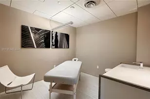 460 NE 28th St, Miami, FL 33137 - Photo 42