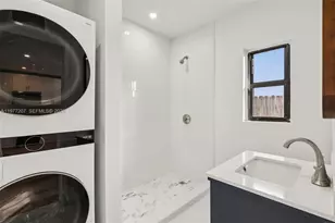 700 NE 87th St, Miami, FL 33138 - Photo 40