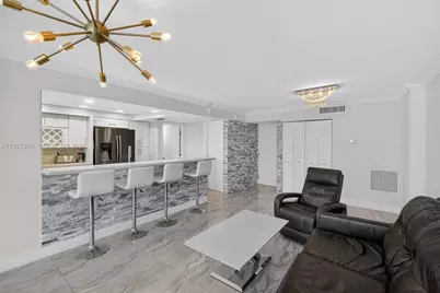 2655 Collins Ave #1407, Miami Beach, FL 33140 - Photo 12