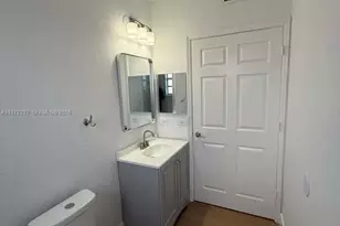 201 Belmont Ln, North Lauderdale, FL 33068 - Photo 16