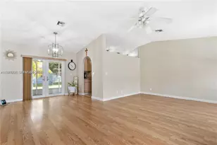 13752 SW 285th St, Homestead, FL 33033 - Photo 10