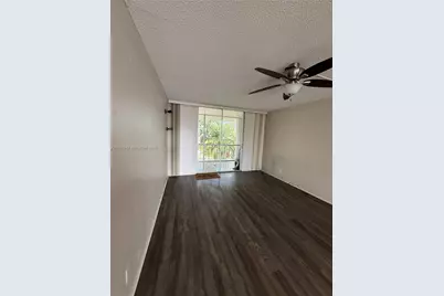 777 SE 2nd Avenue #307, Deerfield Beach, FL 33441 - Photo 1
