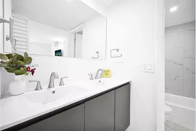 250 180th Dr #554, Sunny Isles Beach, FL 33160 - Photo 14