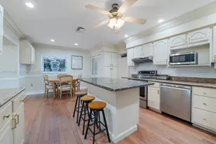 2046 NE 15th St, Fort Lauderdale, FL 33304 - Photo 22