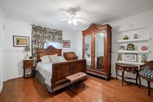 2046 NE 15th St, Fort Lauderdale, FL 33304 - Photo 32