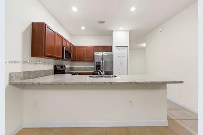 236 SE 32nd Ave, Homestead, FL 33033 - Photo 16