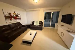 170 SE 14th St, Miami, FL 33131 - Photo 20
