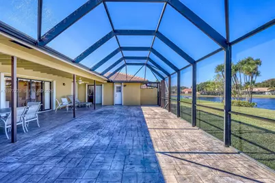 1048 NW 110th Ln, Coral Springs, FL 33071 - Photo 12