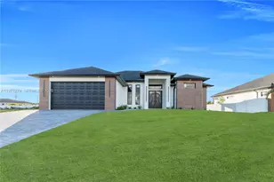 14 El Dorado Blvd N, Cape Coral, FL 33993 - Photo 8