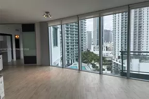 92 SW 3rd St, Miami, FL 33130 - Photo 12