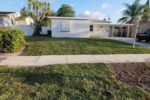 142 SE 4th Ave, Boynton Beach, FL 33435 - Photo 1