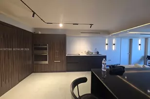 6820 Indian Creek Dr, Miami Beach, FL 33141 - Photo 4