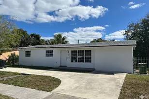 1500 NE 137th St, North Miami, FL 33161 - Photo 1