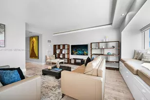 1435 Brickell Ave, Miami, FL 33131 - Photo 6