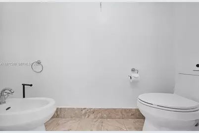 1435 Brickell Ave #3401, Miami, FL 33131 - Photo 34