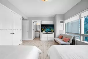 1435 Brickell Ave, Miami, FL 33131 - Photo 22