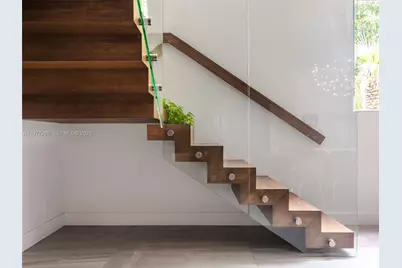 2977 Bridgeport Ave, Miami, FL 33133 - Photo 8