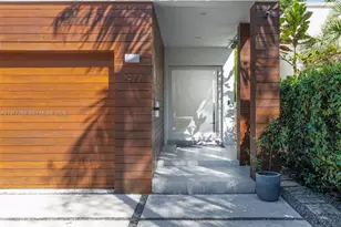 2977 Bridgeport Ave, Miami, FL 33133 - Photo 4