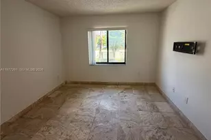 8811 SW 123rd Ct, Miami, FL 33186 - Photo 4