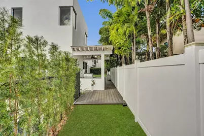 10223 NW 75th Ter, Doral, FL 33178 - Photo 82