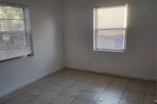 6910 NW 5th Pl, Miami, FL 33150 - Photo 14