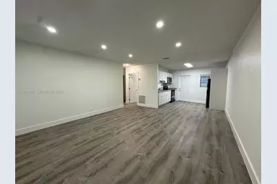 112 NW 2nd Ave #A, Hallandale Beach, FL 33009 - Photo 16