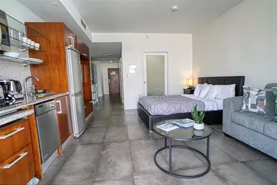 1052 Ocean Dr #C407, Miami Beach, FL 33139 - Photo 1