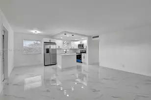 265 E Tuscany E, Delray Beach, FL 33446 - Photo 4