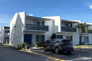 17180 SW 94th Ave, Palmetto Bay, FL 33157 - Photo 1