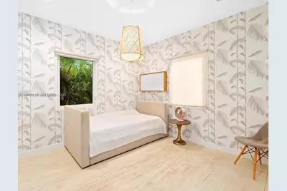 5120 Cherokee Ave, Miami Beach, FL 33140 - Photo 14