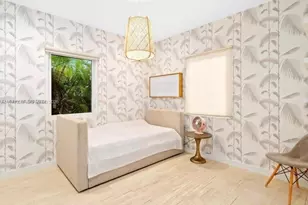 5120 Cherokee Ave, Miami Beach, FL 33140 - Photo 14