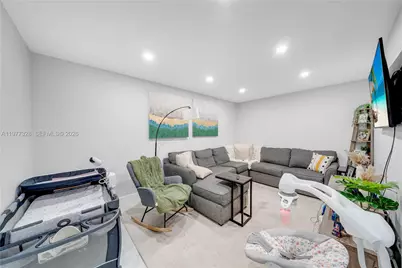 14531 SW 127th Ct, Miami, FL 33186 - Photo 6