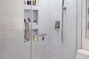 2350 NE 135th St, North Miami, FL 33181 - Photo 12