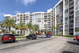 1000 Parkview Dr, Hallandale Beach, FL 33009 - Photo 2