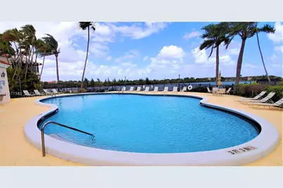 20025 NE 3rd Ct #1, Miami, FL 33179 - Photo 14