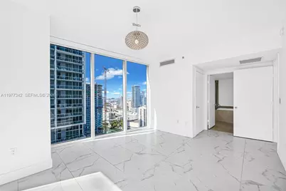 475 Brickell Ave #3113, Miami, FL 33131 - Photo 16
