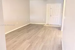 2910 SE 13th Ave, Homestead, FL 33035 - Photo 4