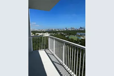 14951 Royal Oaks Ln #1901, North Miami, FL 33181 - Photo 1