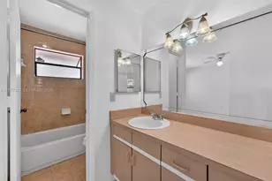 7680 SW 156th Ct, Miami, FL 33193 - Photo 10