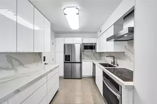 6770 Indian Creek, Miami Beach, FL 33141 - Photo 12