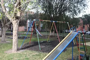 9410 W Flagler St, Miami, FL 33174 - Photo 2