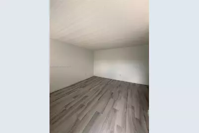 1629 NW N River Dr #404, Miami, FL 33125 - Photo 4