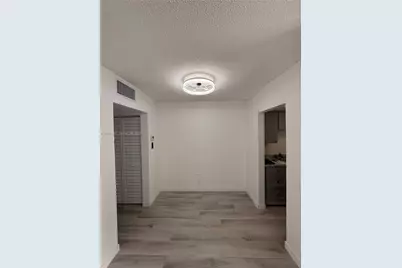 1629 NW N River Dr #404, Miami, FL 33125 - Photo 6