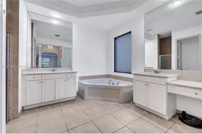 3950 W Hibiscus St, Weston, FL 33332 - Photo 26