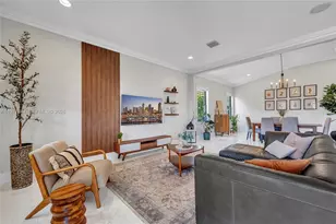 3950 W Hibiscus St, Weston, FL 33332 - Photo 8