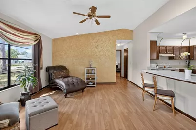 281 NE Greenbrier Ave, Port Saint Lucie, FL 34983 - Photo 2