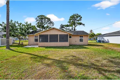 281 NE Greenbrier Ave, Port Saint Lucie, FL 34983 - Photo 20