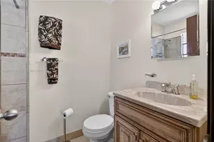 281 NE Greenbrier Ave, Port Saint Lucie, FL 34983 - Photo 8